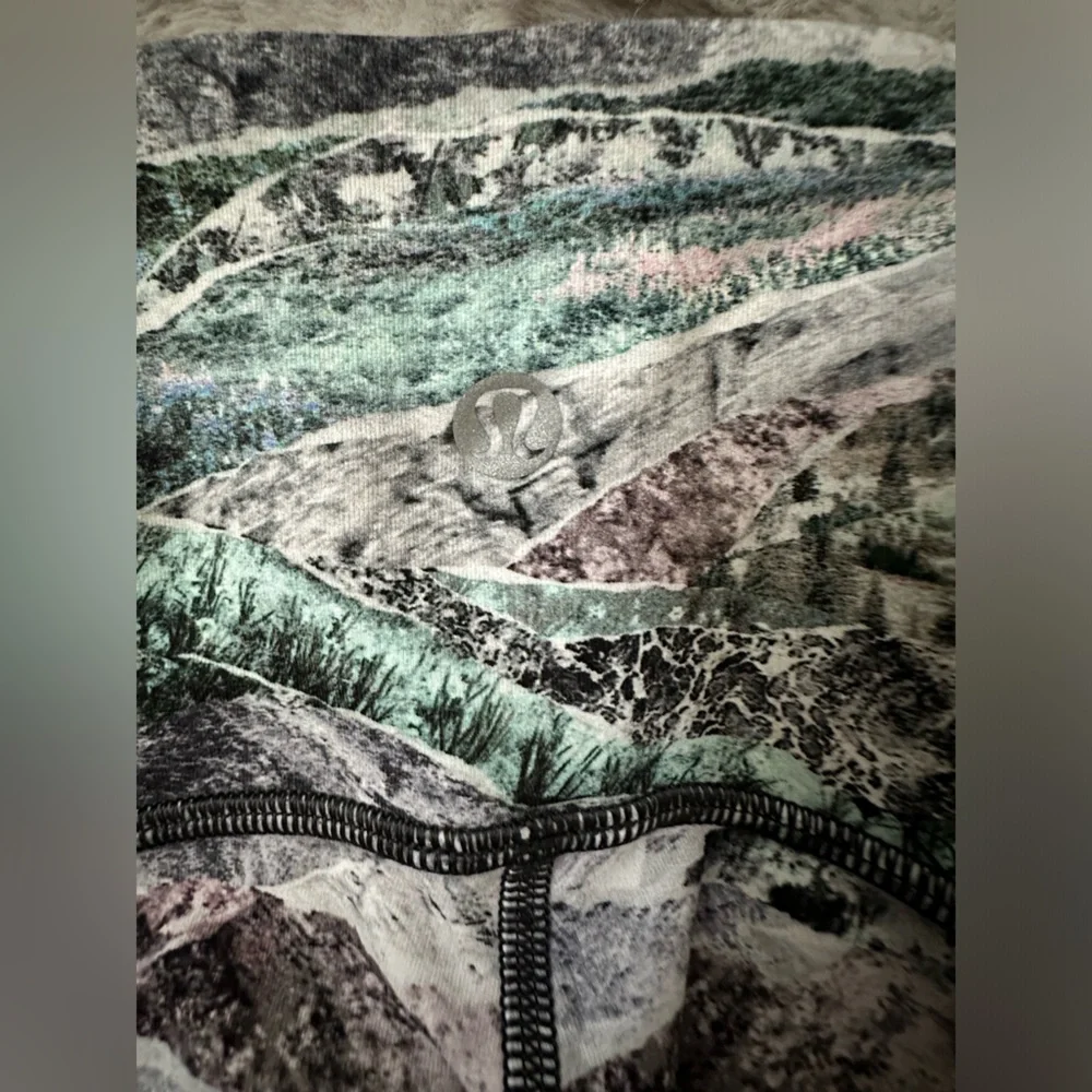 Lululemon Train Times Pant 25